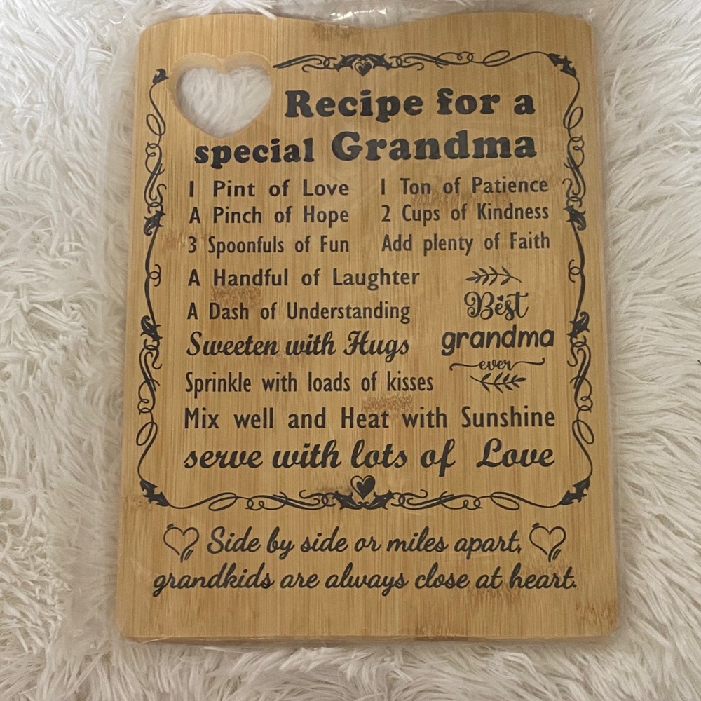 Heartwarming Grandma Recipe Cutting Board